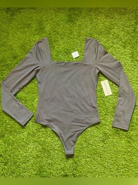 SWS Contour Square Neck Long Sleeve Bodysuit Large NWT